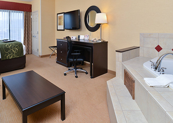 Comfort Suites-Airport - Helena, MT