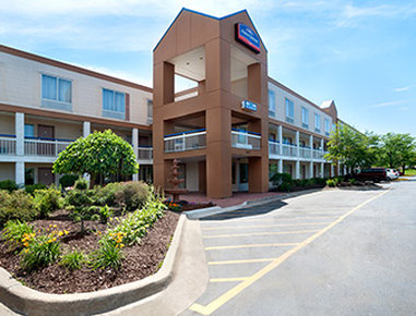 Howard Johnson Romulus Detroit Metro Airport - Romulus, MI