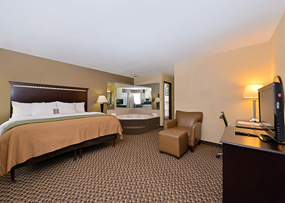 Comfort Inn Macomb - Macomb, IL