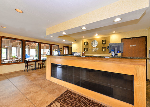 Comfort Inn Macomb - Macomb, IL