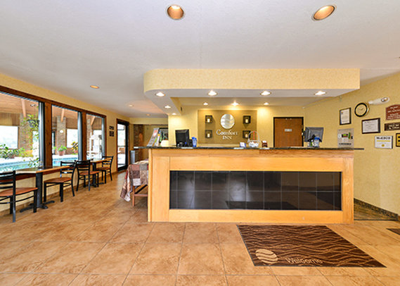 Comfort Inn Macomb - Macomb, IL