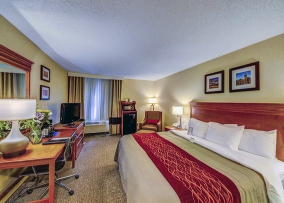 Comfort Inn - Pueblo, CO