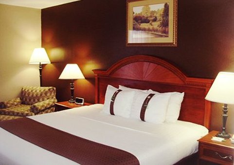 Holiday Inn NORTH LITTLE ROCK - North Little Rock, AR