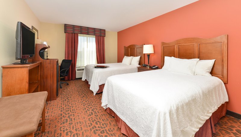 Hampton Inn Muscatine - Muscatine, IA
