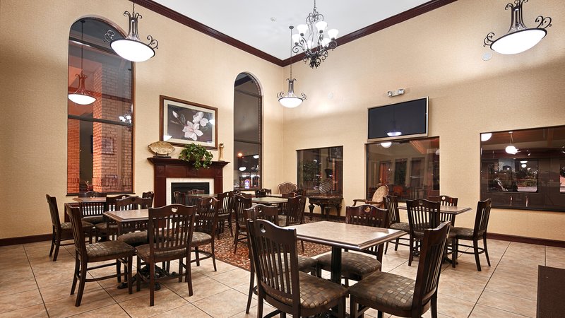 Best Western Plus - Canton, OH