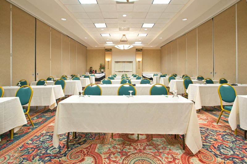 Holiday Inn - Long Beach, CA