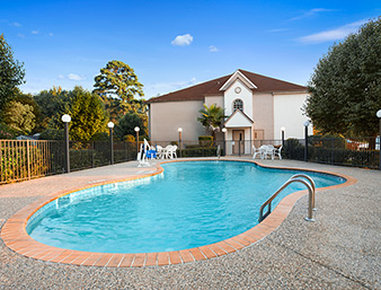 Microtel Inn & Suites - Longview, TX
