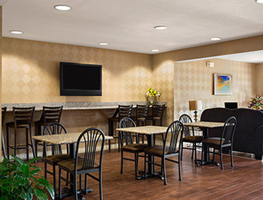 Microtel Inn & Suites - Longview, TX