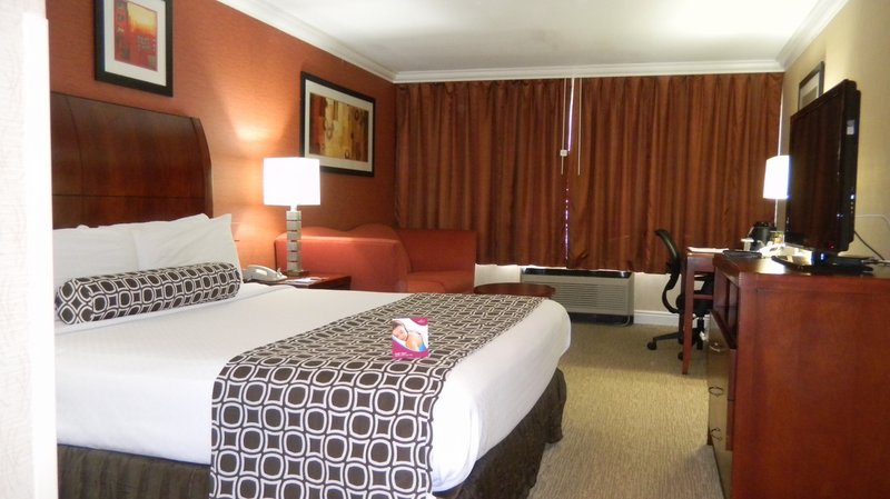 Crowne Plaza MONROE SOUTH BRUNSWICK - Monroe Township, NJ