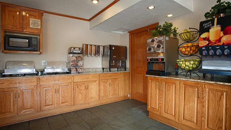 Best Western Cross-Winds Motor Inn - West Yellowstone, MT