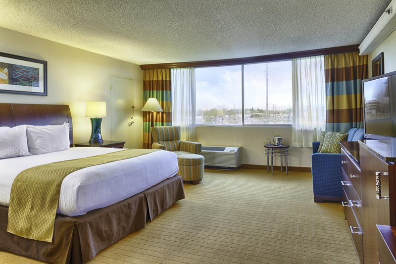 Doubletree By Hilton Hotel Denver-Stapleton North - Denver, CO