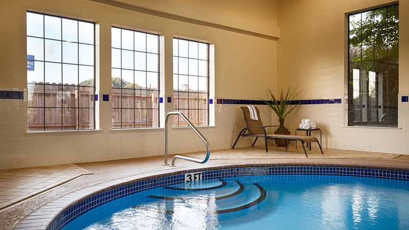 BEST WESTERN PLUS Lonoke Hotel - Lonoke, AR