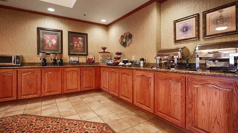 Best Western Plus-Capital Inn - Jefferson City, MO