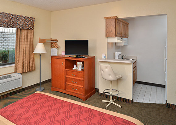 Econo Lodge - Decatur, IN