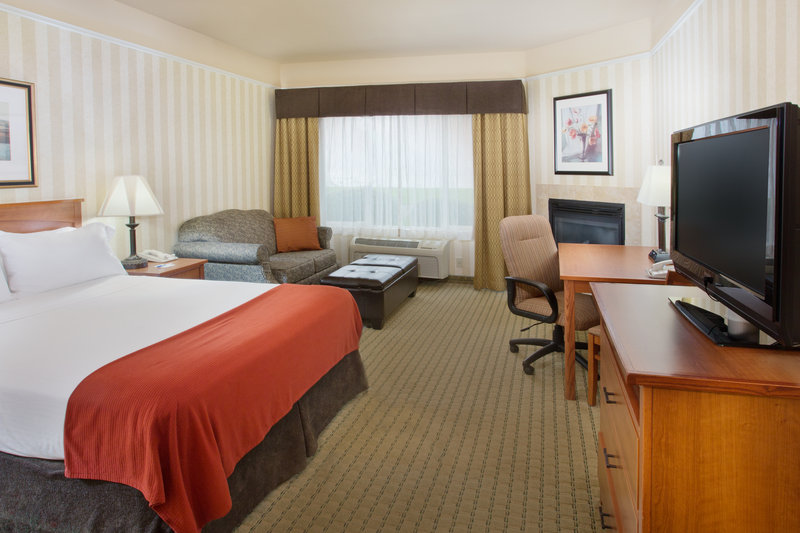 Holiday Inn Express & Suites ASTORIA - Henderson Harbor, NY