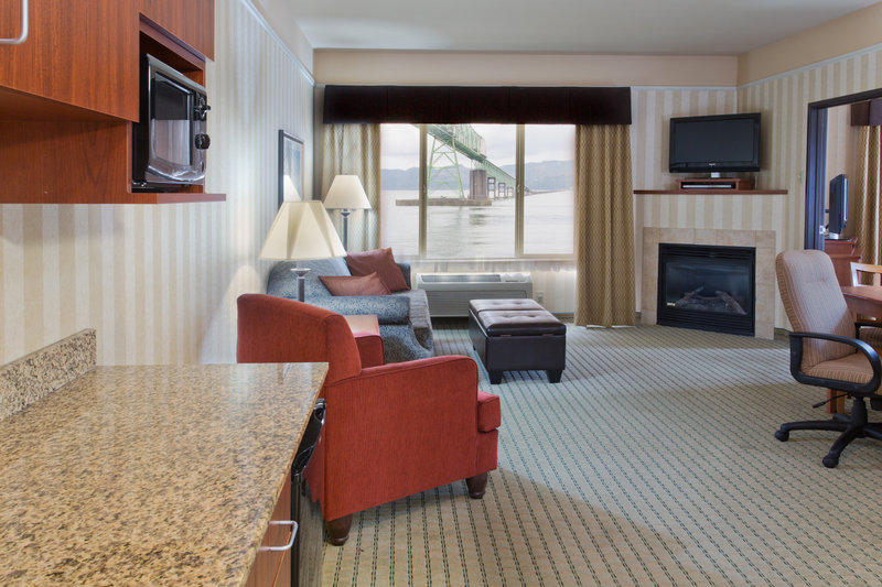 Holiday Inn Express & Suites ASTORIA - Henderson Harbor, NY