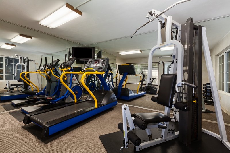 BEST WESTERN PLUS Carriage Inn - Van Nuys, CA