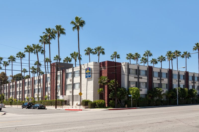 BEST WESTERN PLUS Carriage Inn - Van Nuys, CA
