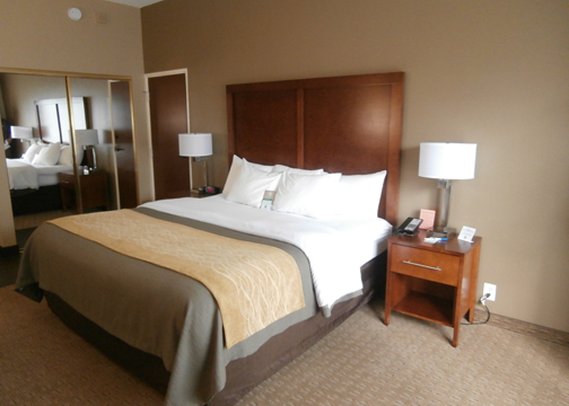 Comfort Inn & Suites - Naples, FL
