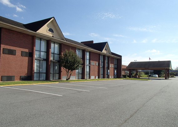 Holiday Inn Cartersville - White, GA