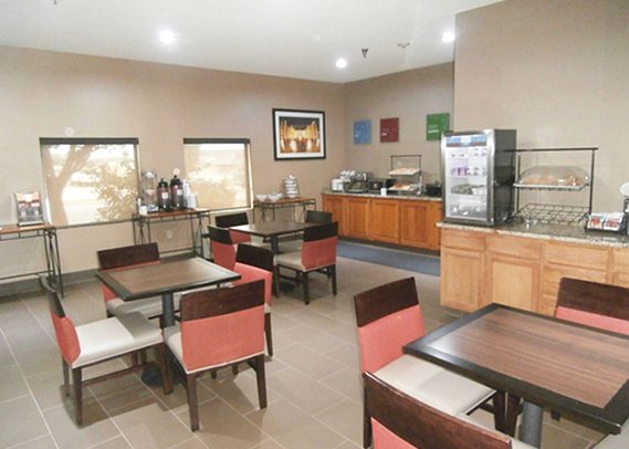 Comfort Inn - Grain Valley, MO