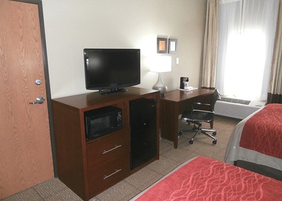 Comfort Inn - Grain Valley, MO
