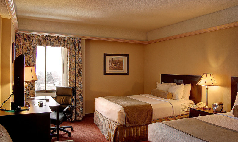 Crowne Plaza PITTSFIELD-BERKSHIRES - Pittsfield, MA