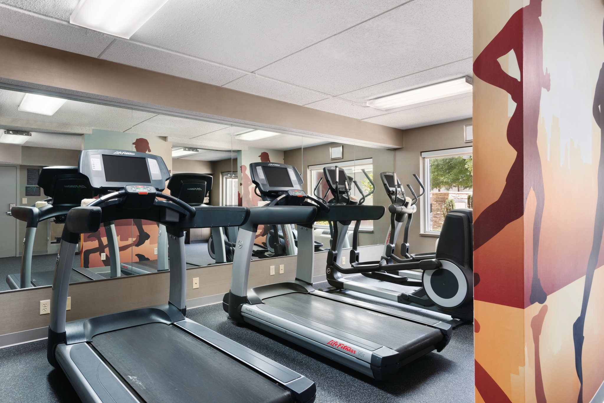 Towneplace Suites By Marriott Charlotte Loso Airport – Charlotte, NC