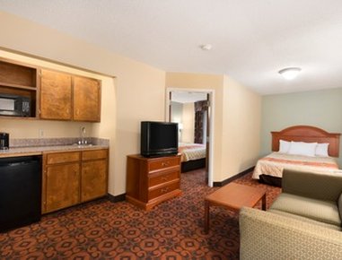 Days Inn Weldon Roanoke Rapids - Weldon, NC