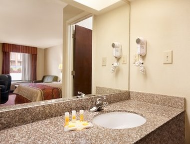 Days Inn Weldon Roanoke Rapids - Weldon, NC