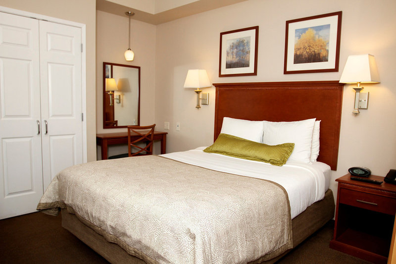 Candlewood Suites SANTA MARIA - Santa Maria, CA