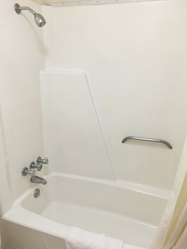 Rodeway Inn - Brookhaven, MS