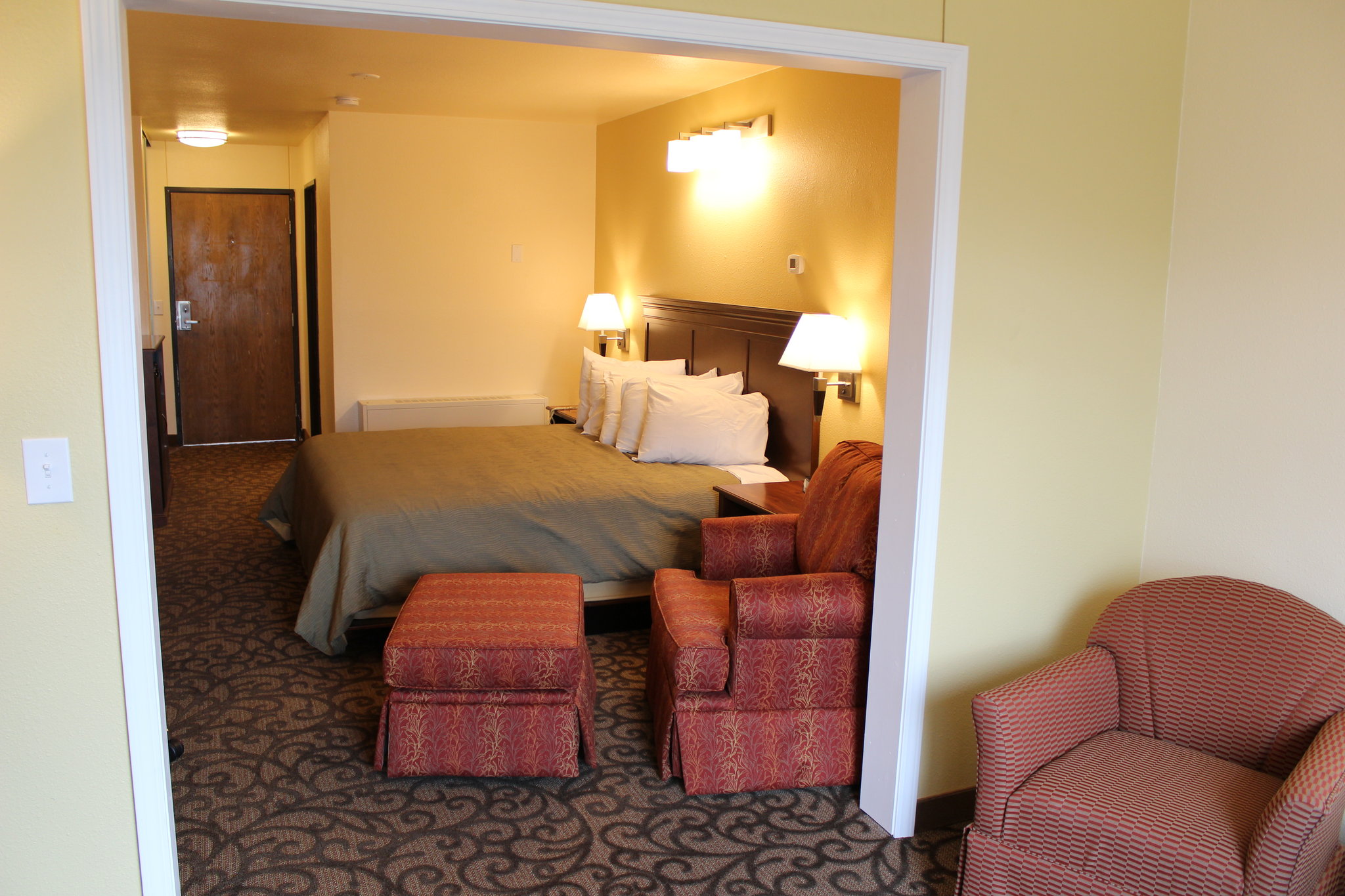 Allanivik Hotel & Salmonberry Suites Bethel, AK Hotels Tourist Class