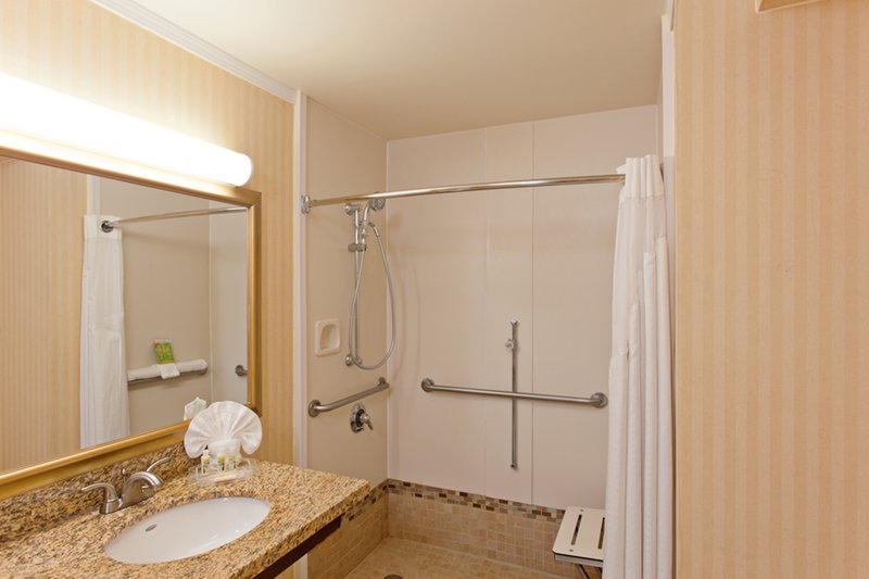 Holiday Inn - Long Beach, CA