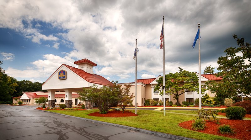 Best Western Plus North Haven Hotel - North Haven, CT
