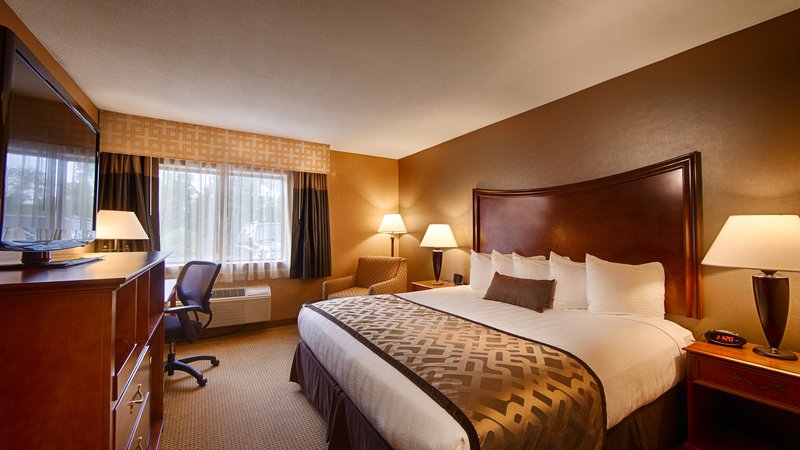Best Western Plus North Haven Hotel - North Haven, CT