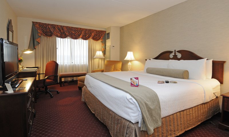 Crowne Plaza NASHUA - Nashua, NH