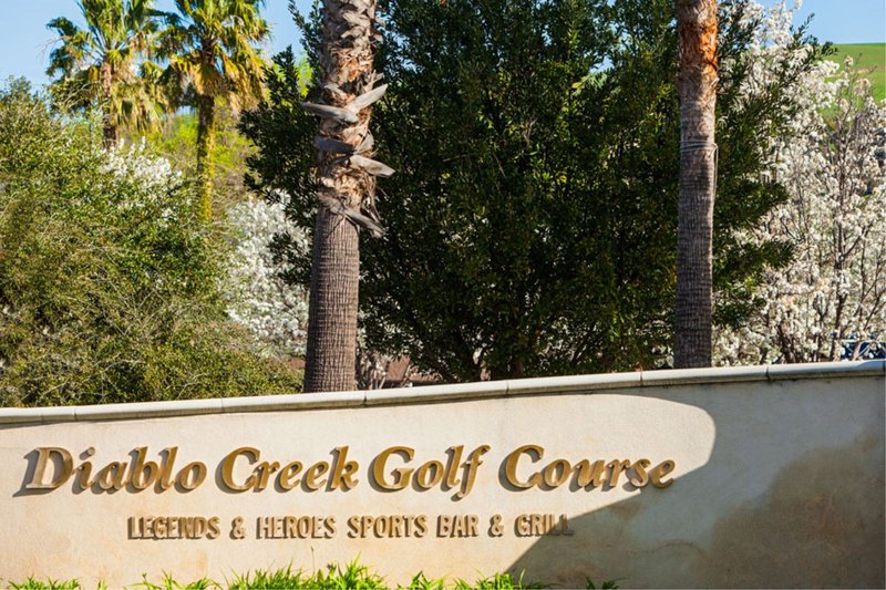 Vineyards Chop House-Crowne Plaza Hotel Concord - Concord, CA