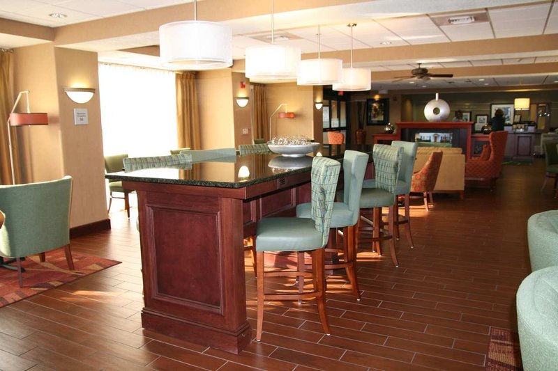 Hampton Inn Hays-North Of I-70 - Hays, KS
