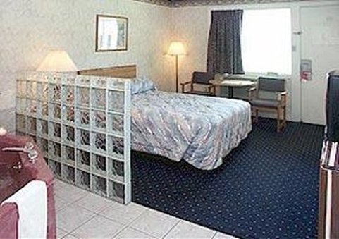 Econo Lodge - Marmora, NJ