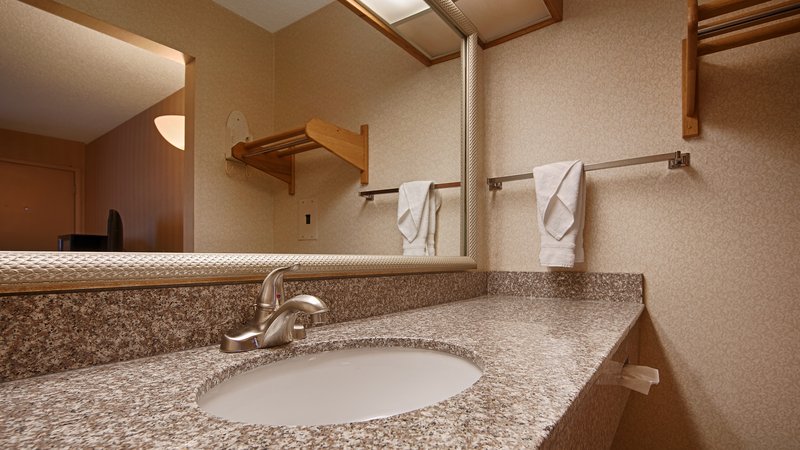 Best Western Green Tree Inn - Clarksville, IN