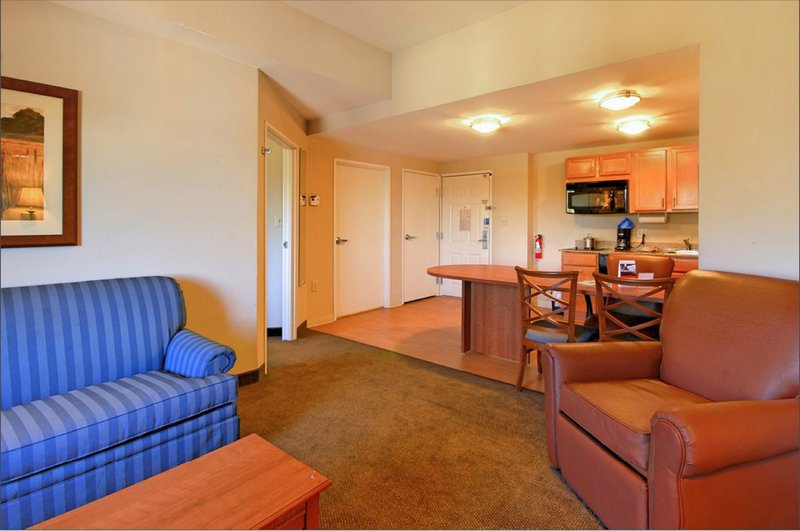 Candlewood Suites Pearl - Pearl, MS