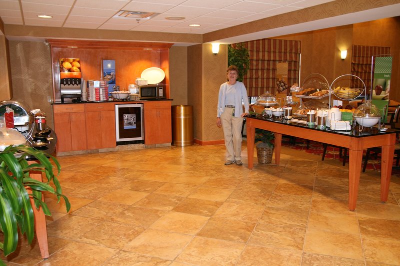 Hampton Inn & Suites McComb - McComb, MS