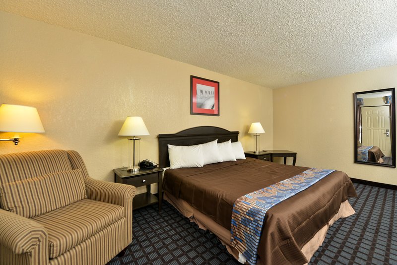 El Patio Inn In San Angelo Tx 76901 Citysearch Americas Best Value Inn
