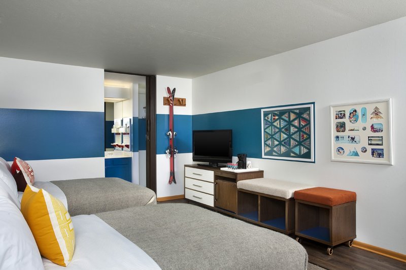 Holiday Inn Express SNOWMASS VILLAGE - Aspen, CO