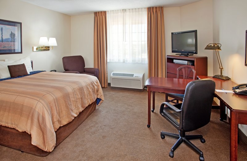 Candlewood Suites SALINA - Cuba, KS