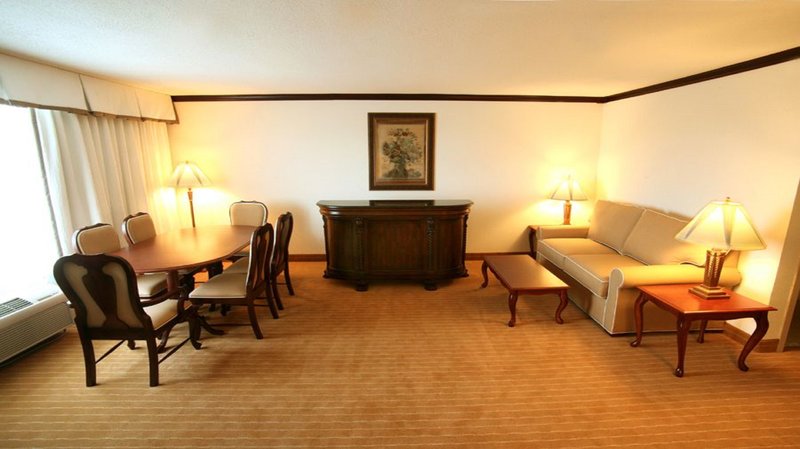 Holiday Inn CHICAGO OAKBROOK - Villa Park, IL
