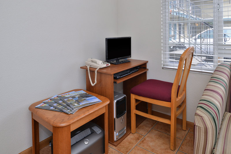 Americas Best Value Inn Ukiah - Ukiah, CA
