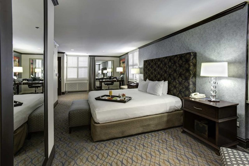 Hilton Orrington/Evanston Conference Center Hotel - Evanston, IL