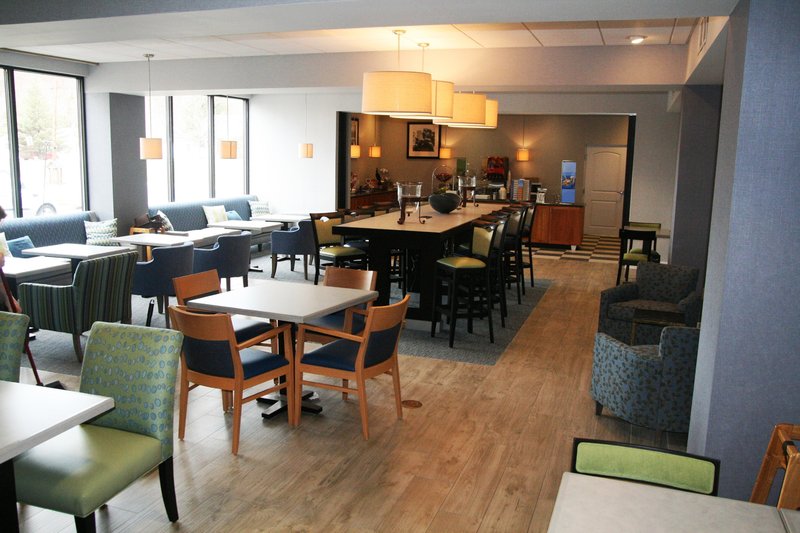 Hampton Inn Sayre - Sayre, PA